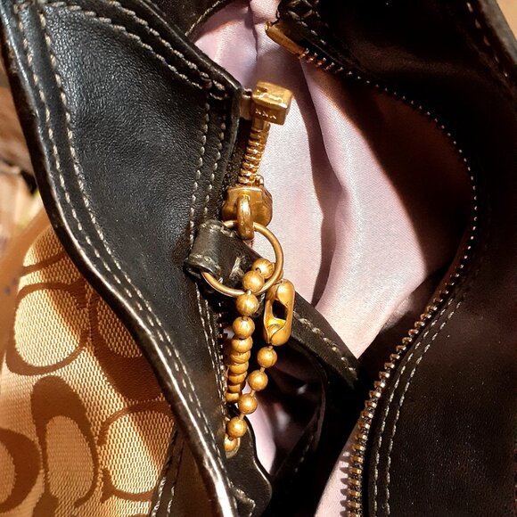 Coach Black and Tan Signature Shoulder Bag - Picture 14 of 14